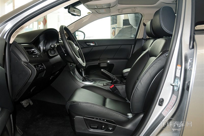 2011款 2.4L四驅運動導航版