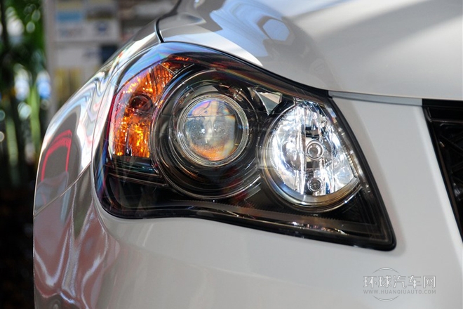 2011款 2.4L兩驅手動標準版