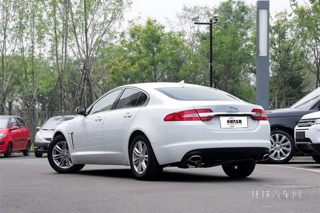 2015款 XF 2.0T 風華版