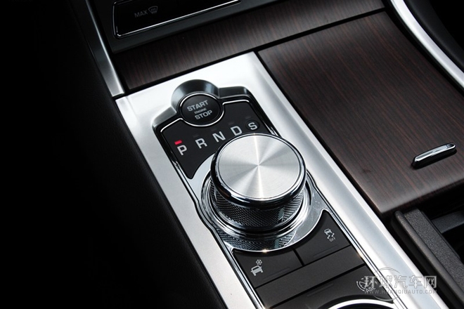 2015款 XF 2.0T 風(fēng)華版