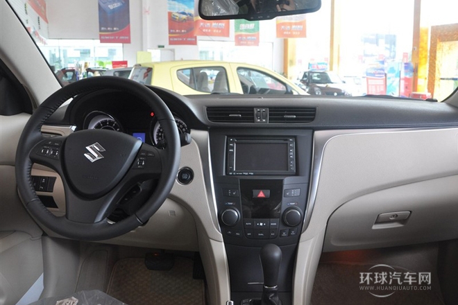 2011款 2.4L兩驅豪華導航版