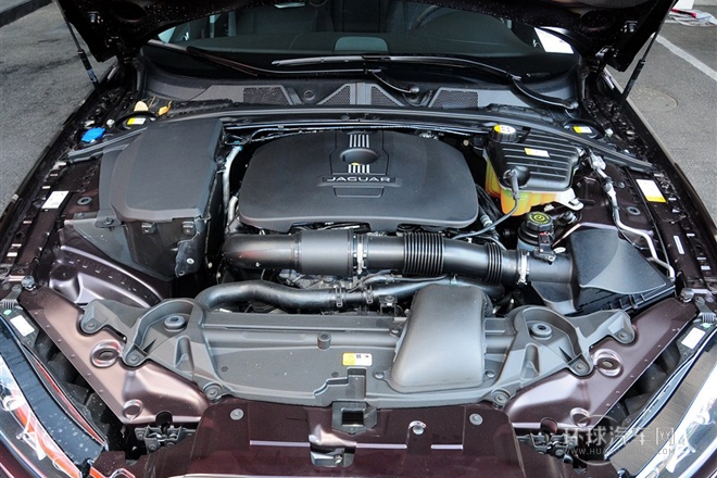 2015款 XF 2.0T 豪華版