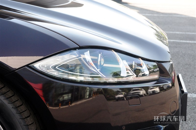 2015款 XF 2.0T 奢華版