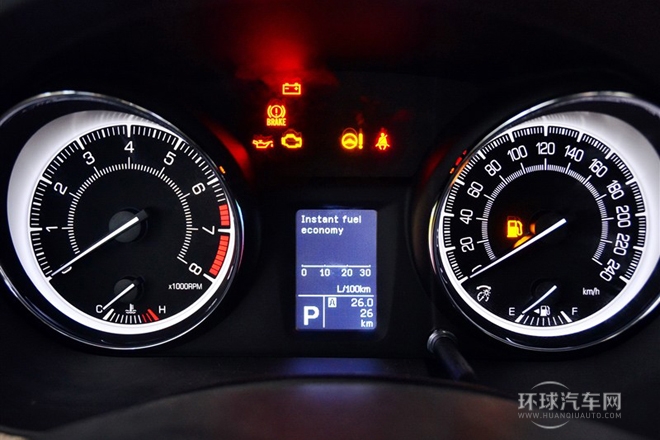 2011款 2.4L兩驅CVT標準版