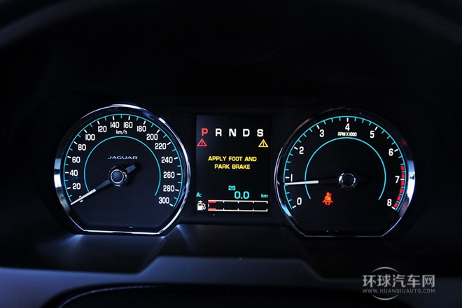 2015款 XF 2.0T Sportbrake 豪華版