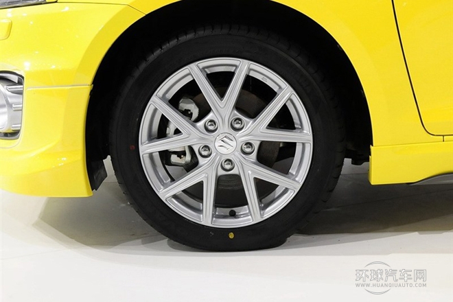 2014款 1.6L CVT兩驅(qū)豪華版