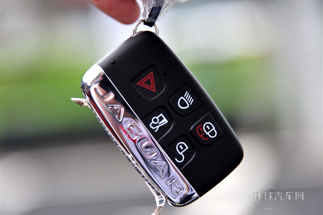 2015款 XF 3.0 SC R-Sport 豪華版