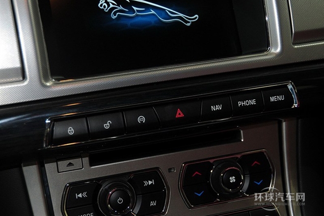 2015款 XF 3.0 SC R-Sport 奢華版