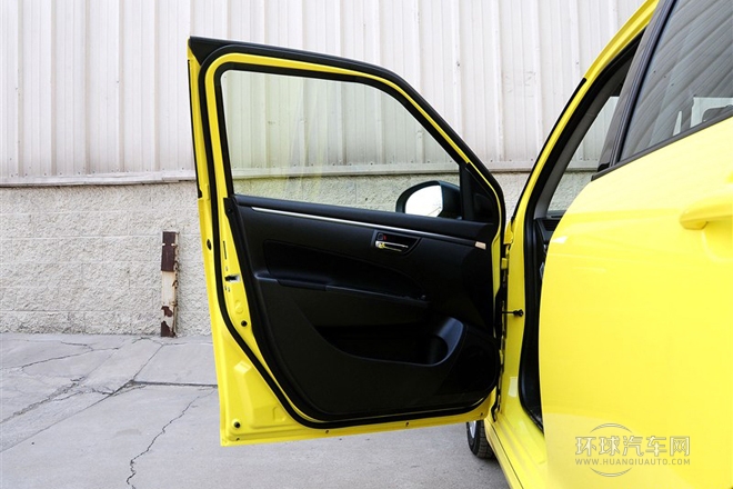 2014款 1.6L 手動兩驅豪華版