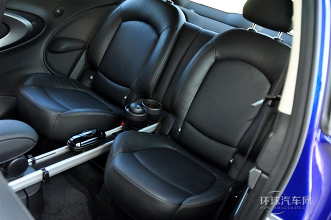 2013款 1.6T COOPER S ALL 4