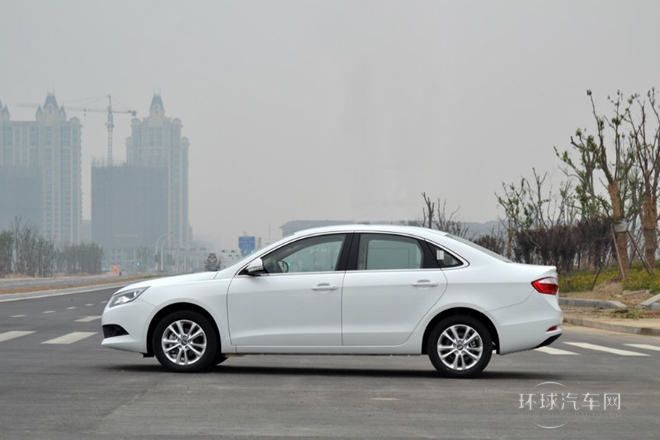 2014款 1.6L 手動(dòng)致誠版