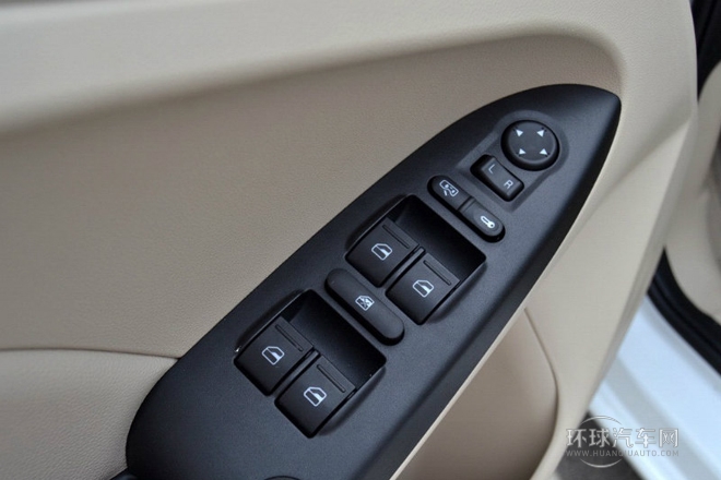 2014款 1.6L 手動致誠版