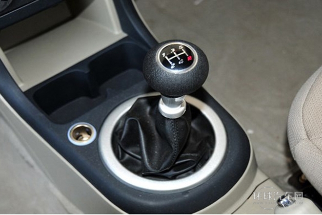 2012款 冠軍版 1.3L 手動標準型