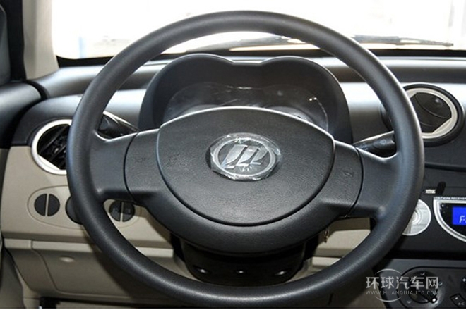 2012款 冠軍版 1.3L 手動標準型