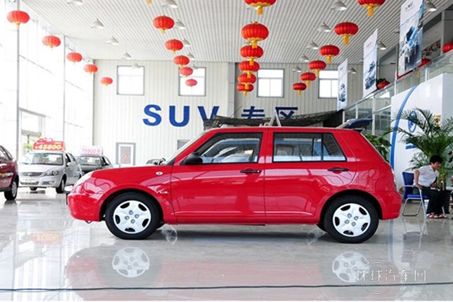 2012款 冠軍版 1.3L 手動標(biāo)準(zhǔn)型