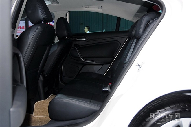 2015款 掀背 1.8T 90周年賽道冠軍版旗艦型