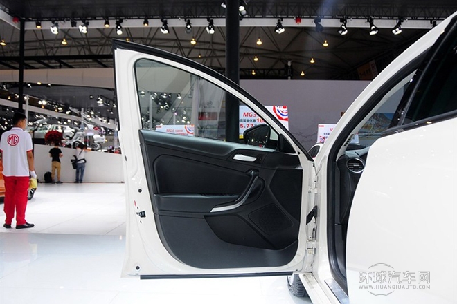 2015款 掀背 1.8T 90周年賽道冠軍版旗艦型