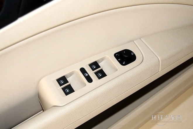 2013款 1.8TSI 自動名仕版