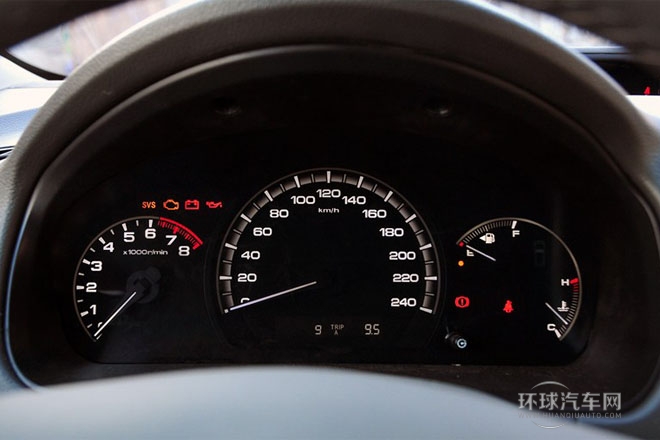 2013款 1.5L 自動舒適型