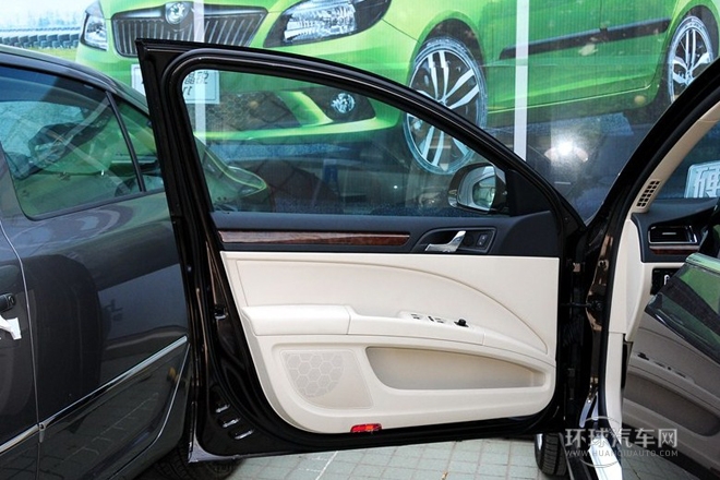 2013款 1.8TSI 自動(dòng)雅仕版