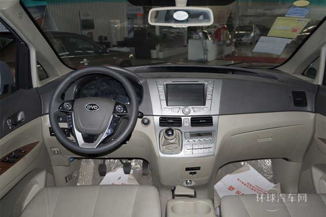 2013款 1.5L 自動尊貴型