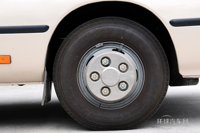 2010款 2.2L汽油高級版