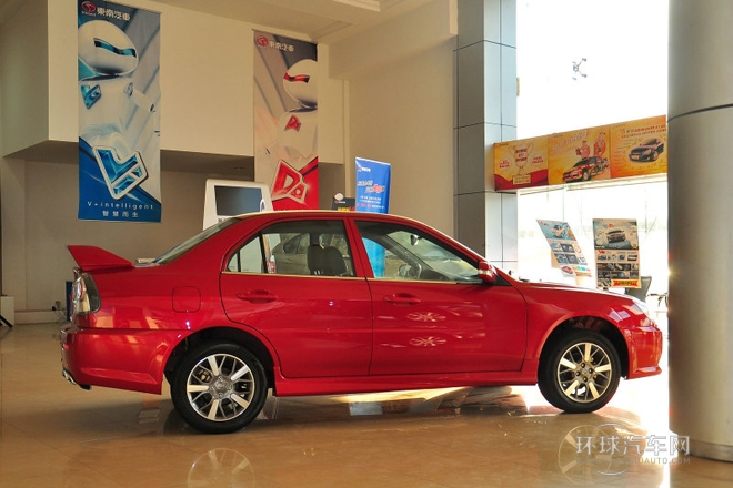 2014款 1.5L 手動(dòng)風(fēng)采版