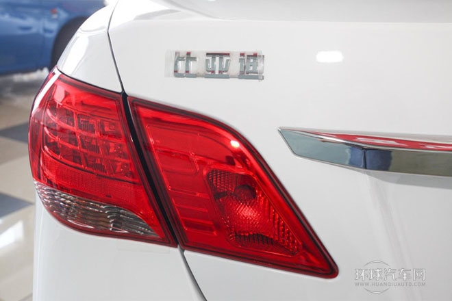 2012款 1.5L 手動舒適型