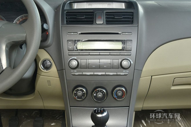 2012款 1.5L 手動舒適型