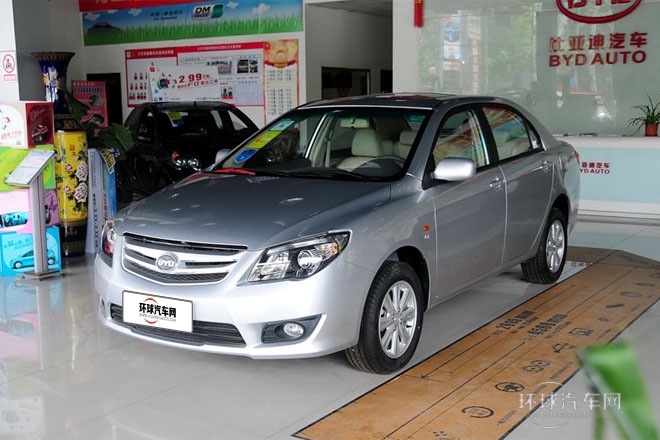 2012款 1.5L 手動尊貴型