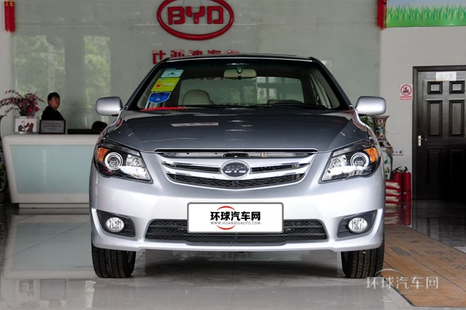 2012款 1.5L 手動尊貴型