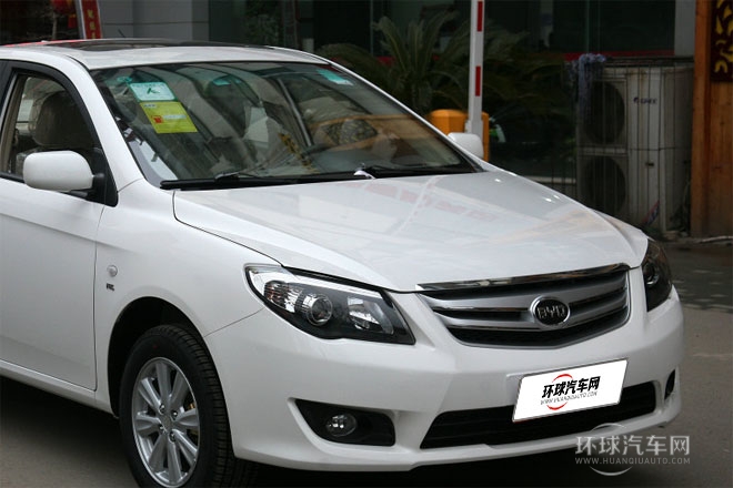 2012款 1.8L 自動尊貴型