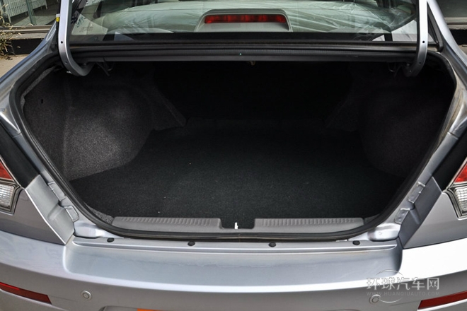 2014款 1.5L 手動豪華版