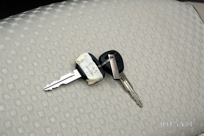 2014款 1.5L 手動幸福版