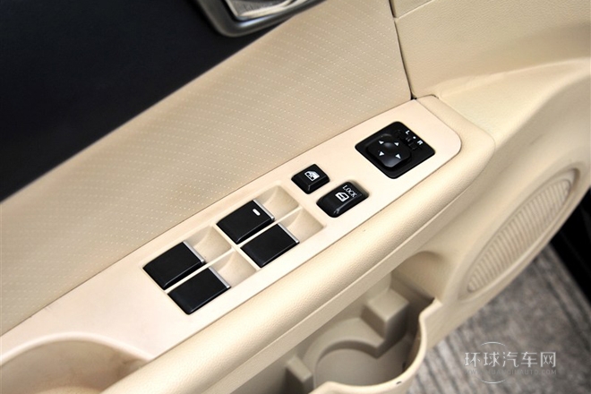 2012款 1.5L CVT旗艦型