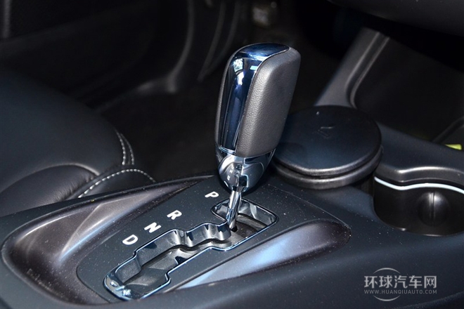 2014款 2.4L 兩驅旅行版