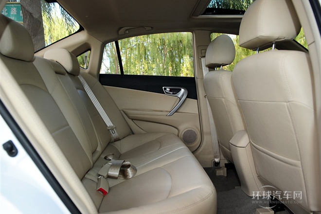 2012款 1.5L 手動旗艦型