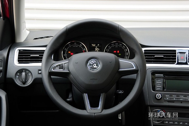 2014款 1.4T 自動致享版