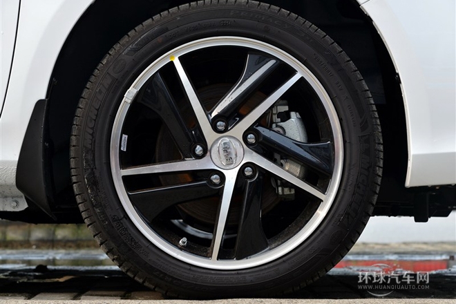 2014款 1.5T 酷黑騎士旗艦型