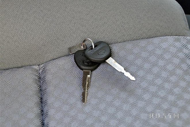 2014款 2.0L新創業先鋒實用型