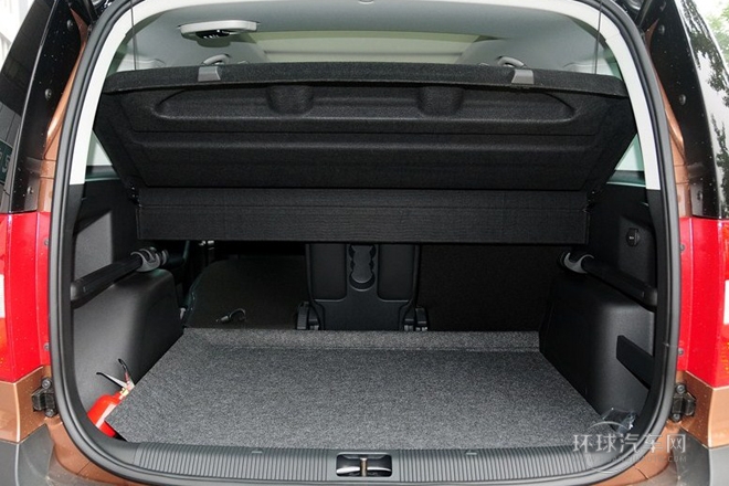 2013款 1.8T 尊貴版