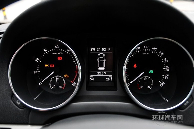 2013款 1.8T 尊貴版