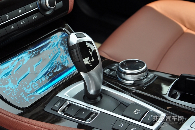 2014款 528Li xDrive風尚設計套裝