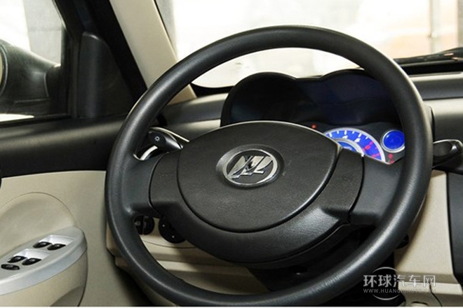 2012款 冠軍版 1.3L 手動舒適型