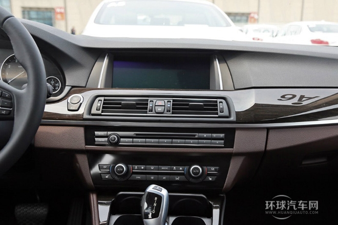 2014款 528Li xDrive豪華設計套裝