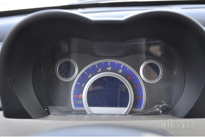 2012款 冠軍版 1.3L 手動豪華型