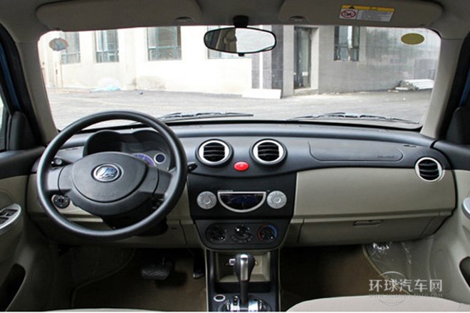 2012款 冠軍版 1.3L 手動豪華型