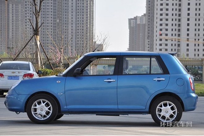 2012款 冠軍版 1.3L 手動豪華型