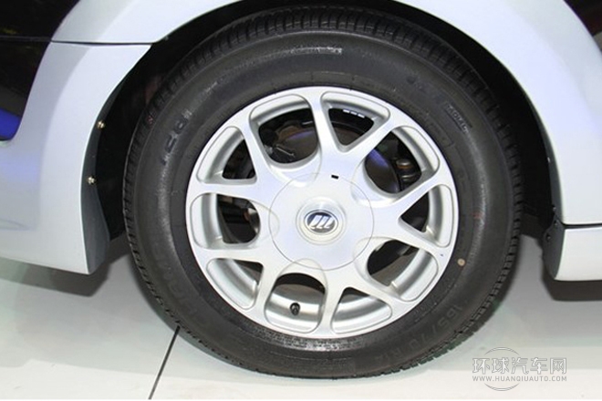 2012款 冠軍版 1.3L CVT標(biāo)準(zhǔn)型