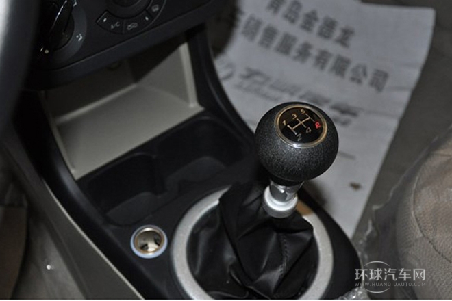 2012款 冠軍版 1.3L CVT標準型